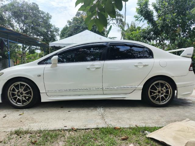 2008 Honda CIVIC 1.8 i-VTEC (A) - 3