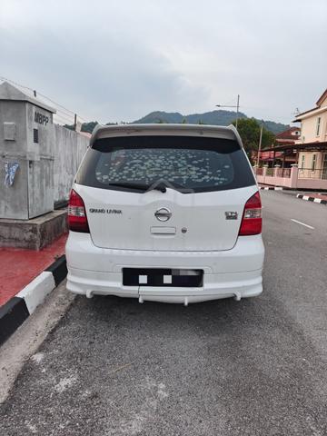 2011 Nissan GRAND LIVINA 1.6 CLASSIC/COMFORT (A) - 5