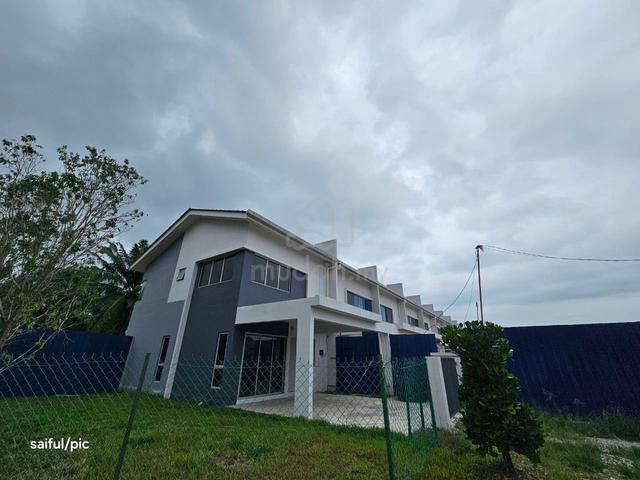 [FULLOAN] Rumah Baru Double Storey Modern Design,pulau Indah. 1