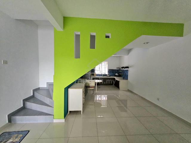 SS 19 Compact House Fully Furnished For Rent Subang Jaya 2