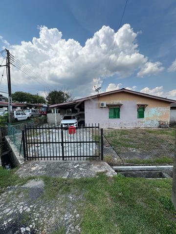 Corner Lot Hot Area Taman Dahlia Tampoi For Sale 1