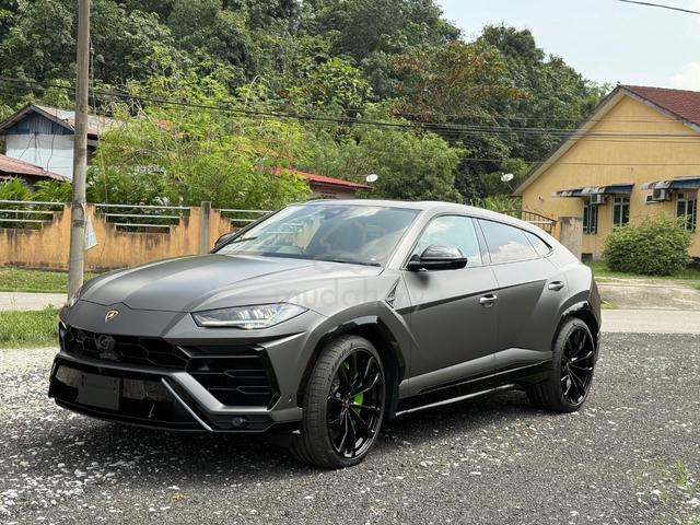 2022 Lamborghini URUS 4.0 (A) Full Car Matt PPF - 3