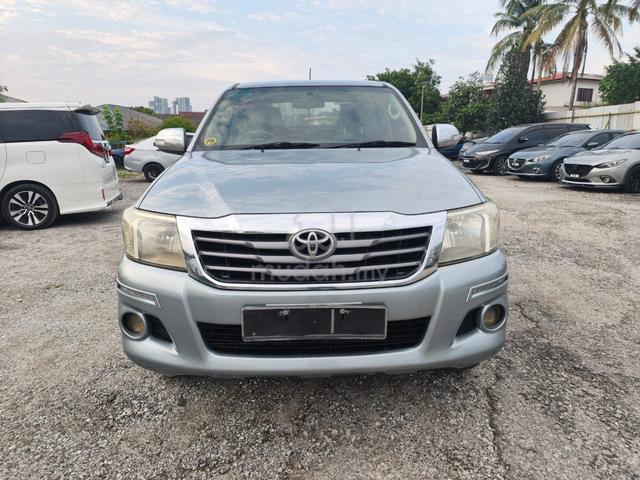 2013 Toyota HILUX 2.5 G VNT FACELIFT (A) - 2