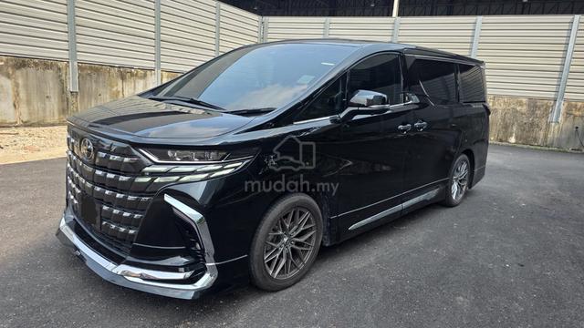 2022/ 2023 Toyota alphard 2.5 - 3