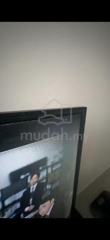 TV Philips 32" Slim LED (Non - Smart TV) - photo 5 of 5