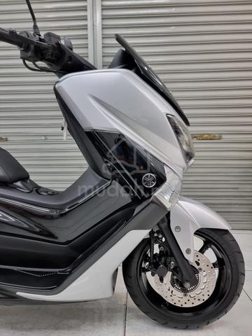 Carousel Image
