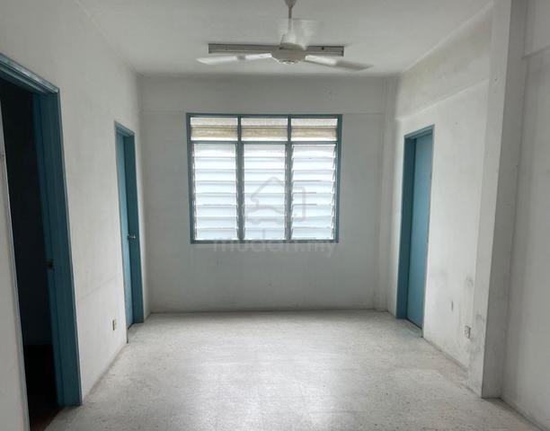 Dahlia Apartment 1