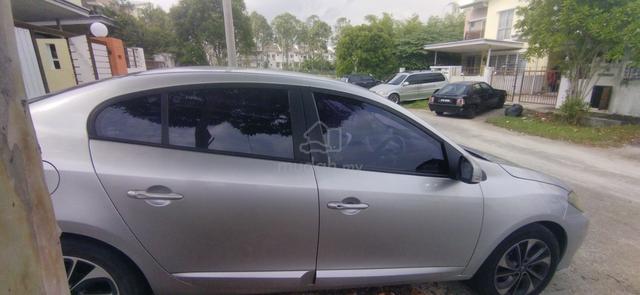 2018 Renault FLUENCE 2.0 DYNAMIQUE FACELIFT (A) - 5