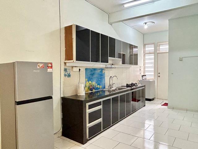 Bukit indah Double Storey3Bed 3Bath Full Furnished @ Jalan Indah 29 1