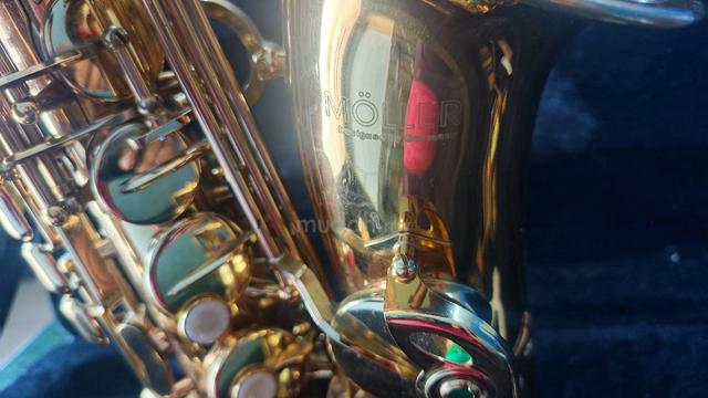 Carousel Image