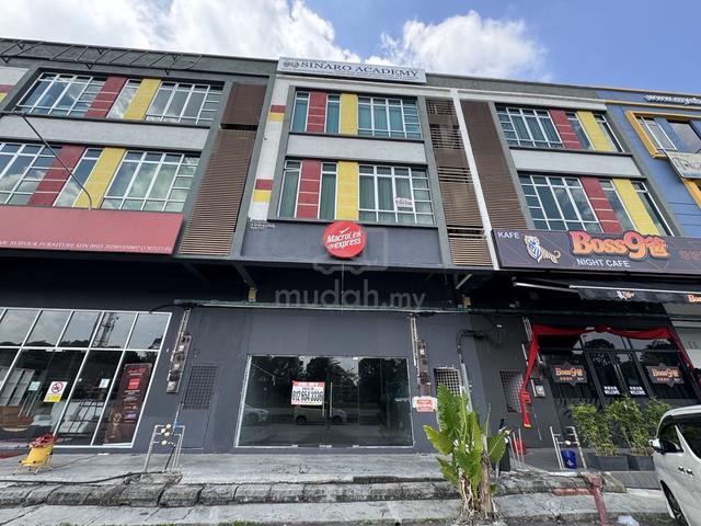 3 Storey Shoplot Ground Floor & First Floor Main Road Muar Bypass AMJ 1