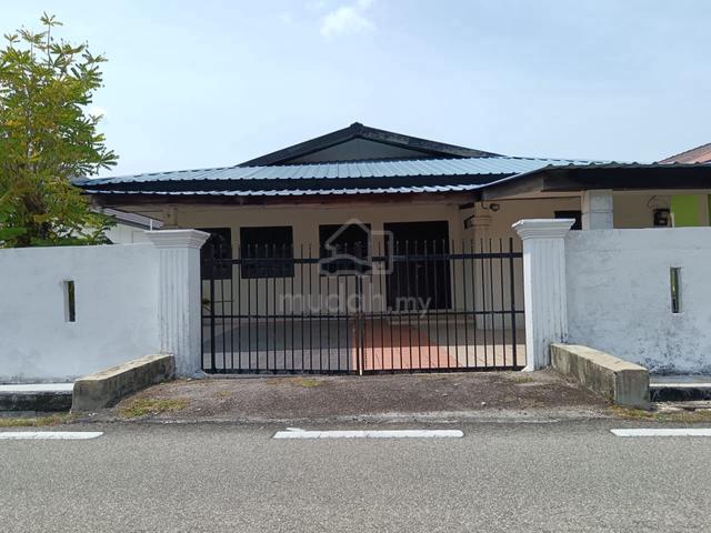 Land/ Bungalow for Sale 5 mins from Muar City Centre 1