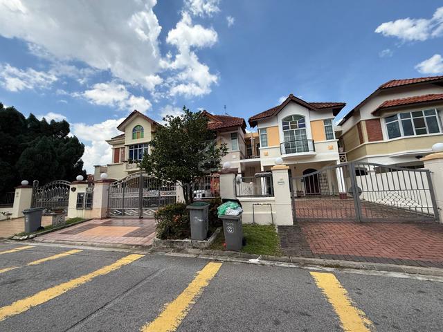 Impian Emas Double Storey 24x80 Prime Location 1