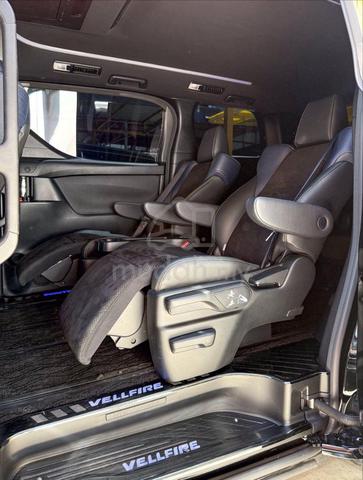 2017 Toyota VELLFIRE 2.5 Z GOLDEN EYES AGH30R (A) - 4