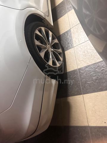 2013 Honda CIVIC 2.0 S (A) - 4