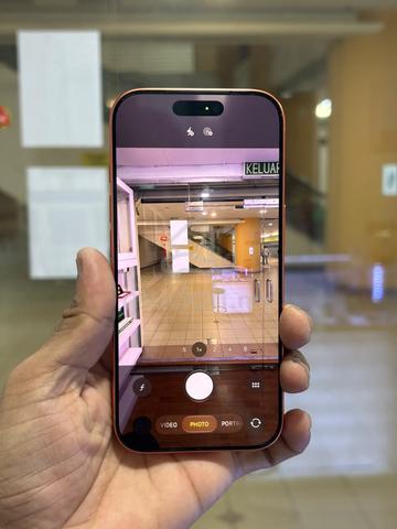 iPhone 17 Pro 256GB Used | Like New Zp Set - photo 6 of 6