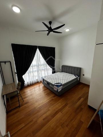 TriTower Residence 1
