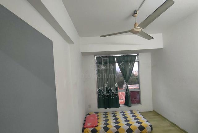 bilik tengah untuk disewa... suria vista apartement 1