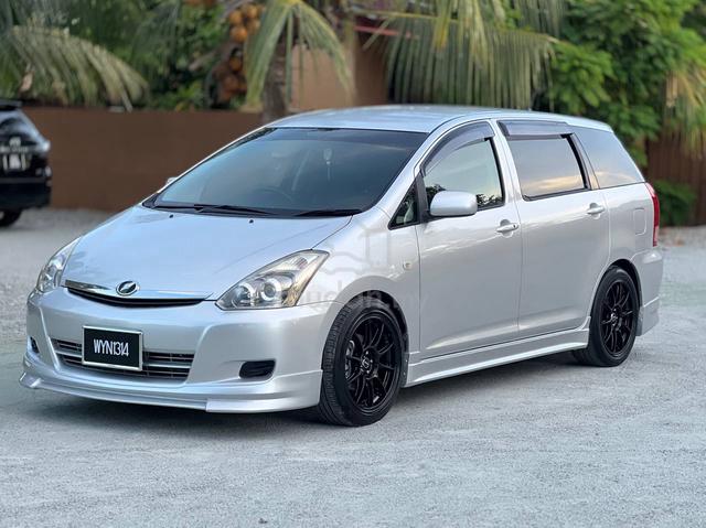 Toyota Wish Legend 1.8 AUTO 2008/2013 - 3