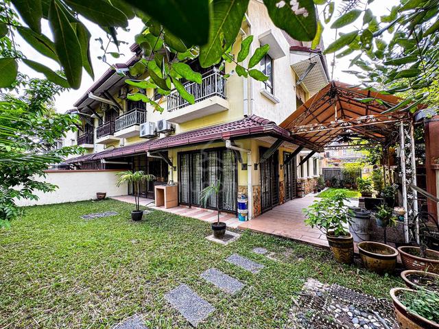 GATED GUARD ! Double Storey Semi-D, Seksyen 9, D'Cempaka, Bangi 1