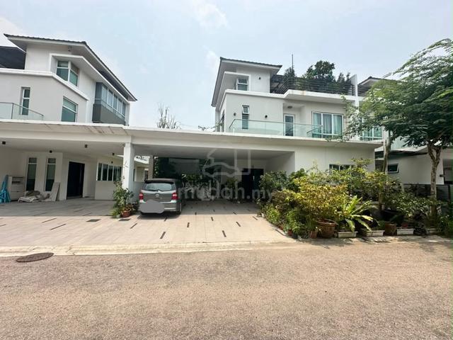 Renovated Extended 3 Storey Semi-D Senibong Cove Isola Villa 1