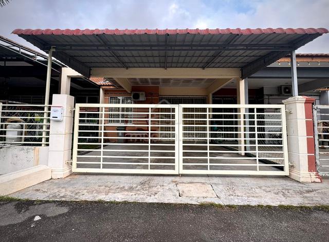 Teres Setingkat, Bukit Katil Indah 1