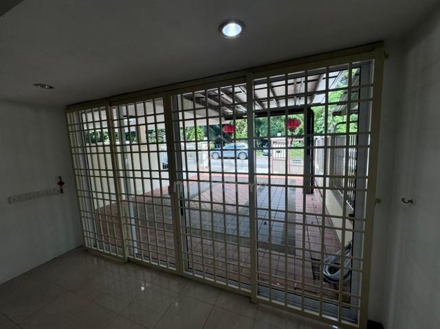 2 Storey Terrace Land area 1600sqft Located Pulau Tikus Midland 1