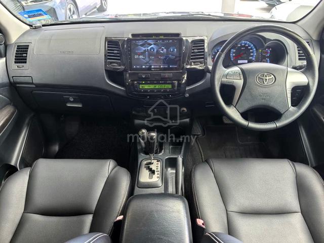 Toyota FORTUNER 2.7 V ENHANCED F/SER 4X4 FACELIFT - 4