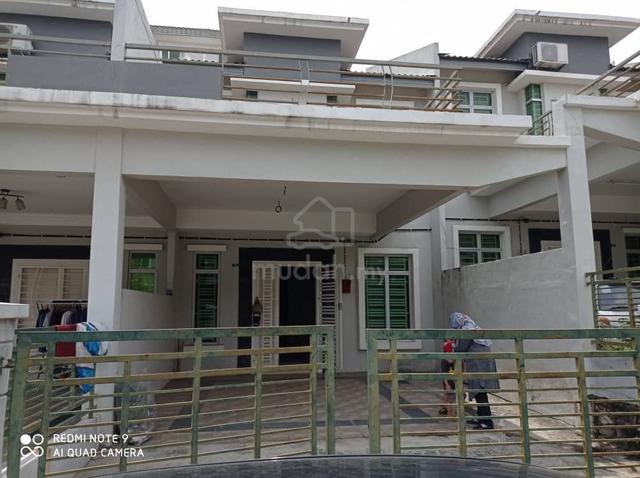 [Bawah market]Rumah Teres Dua Tingkat Taman Krubong Jaya Untuk dijual 1