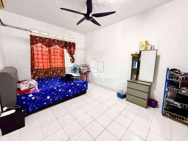 Selesa Puteri Condominium 3