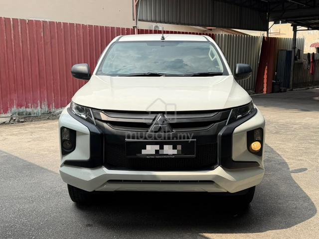 2023 Mitsubishi TRITON 2.4 VGT ATHLETE LOAN KEDAI - 2