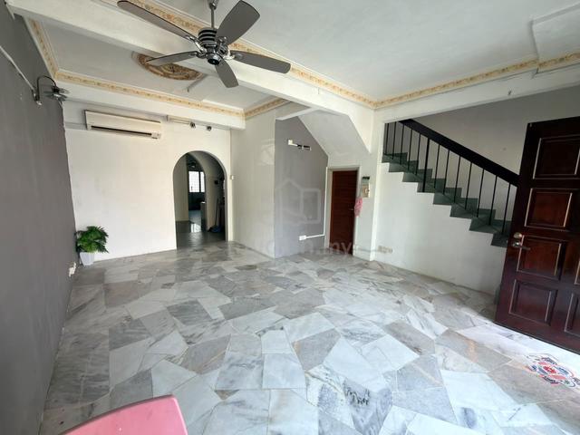 【 renovated, fully extended 】 2 Storey House, Bukit Rawang Jaya 1
