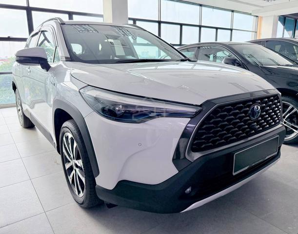 2024 Toyota Corolla Cross 1.8 Hybrid XG10 - 1