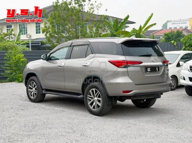 Toyota fortuner 2.7cc petrol - 4