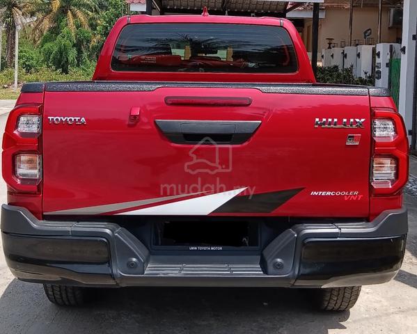 2024 Toyota HILUX 2.8 ROGUE (A) - 4