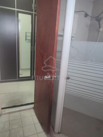 Section 5 house for rent 1