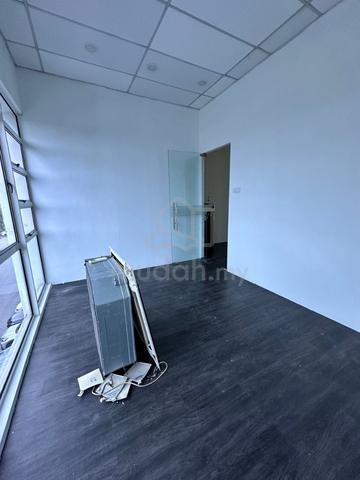 {OFFICE} 1st Floor&Mezzanine Mainroad Cheras Selatan 118,Dataran C180 4