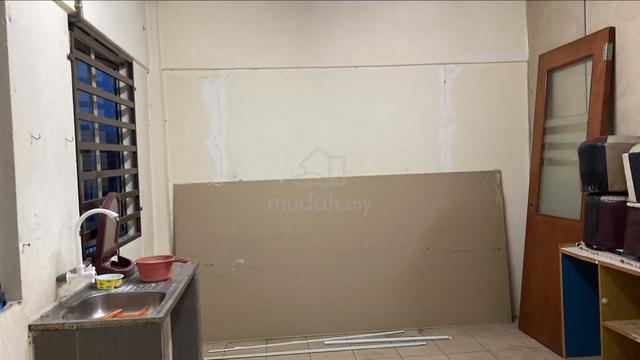 Office Lot, 1st Floor, End Lot, Bukit Sentosa Rawang 1