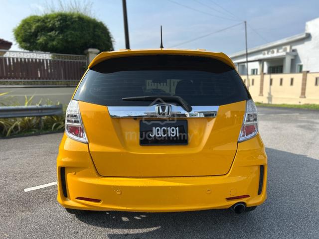 2014 Honda JAZZ 1.3 HYBRID FACELIFT(A)NO PRO FEES - 3