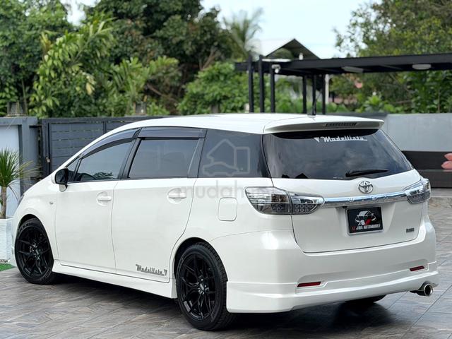 2010 Toyota WISH 1.8 S (A) KEYLESS PADDLESHIFT - 3