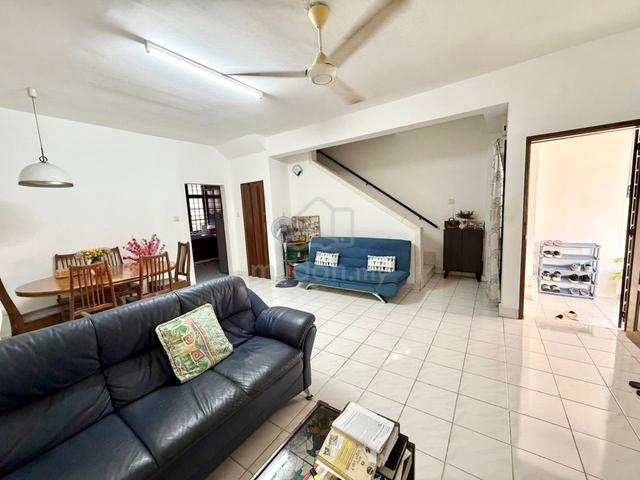 Permas Jaya 2 Tingkat Terrace House For Rent / Aeon Mall / aeon 1