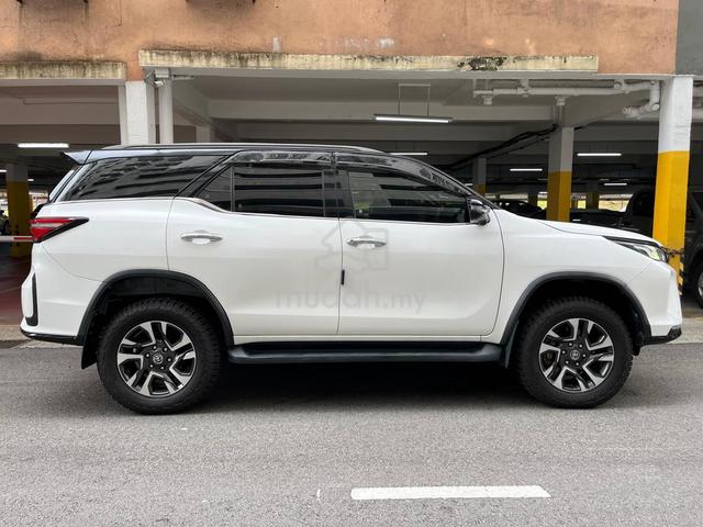 2022 Toyota FORTUNER VRZ 2.8L (39K LOW MILEAGE !) - 5