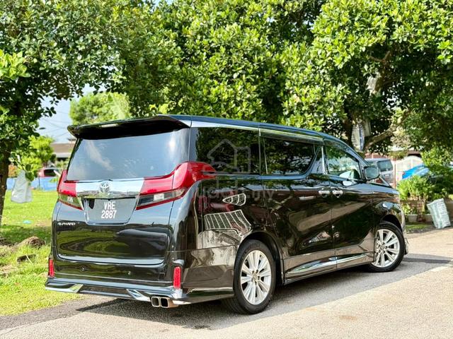 ON THE ROAD 2015 Toyota ALPHARD 2.5 (A) - 4