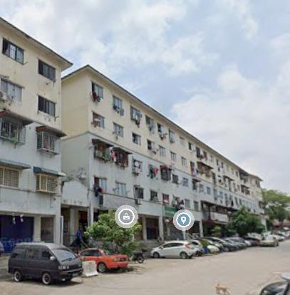 Putra Raya Apartment 1