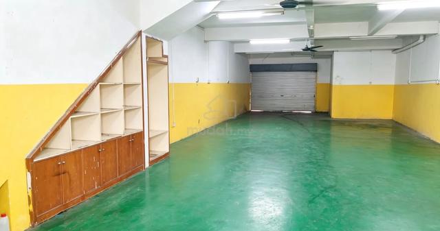 Ground floor shoplot at alor gajah pengkalan indah 1