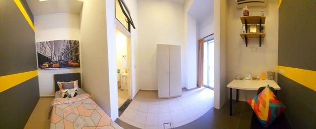 Jr Master Room @ Eco Botanic, Uni Southampton, Reading, Newcastle Msia 1