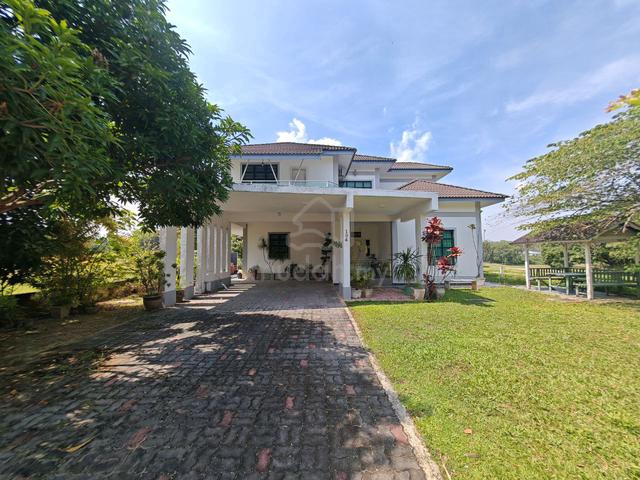(Golf Course View) 2 Storey Bungalow Staffield Country Resort Mantin 1
