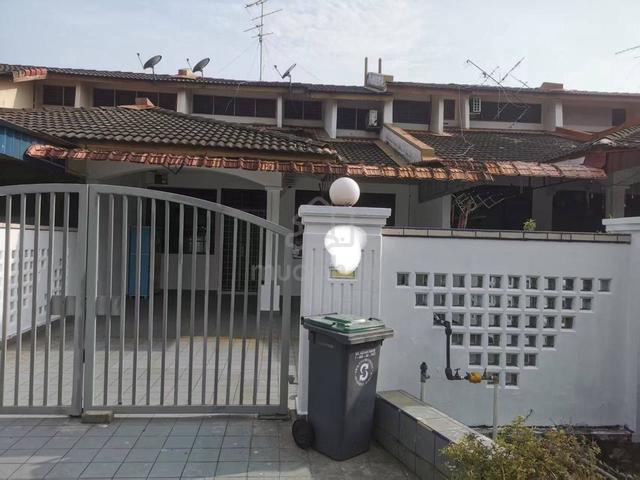Double Storey For Rent Taman Universiti UTM Skudai Tun Aminah 1