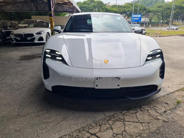 2023 PORSCHE TAYCAN GTS SEDAN Sunroof Chrono Bose - 5