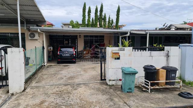 Luyang Intermediate House Room (Female Tenanat Only) 1